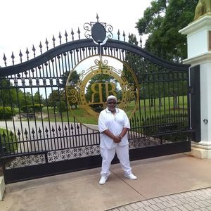 Meet your Posher, Kevin